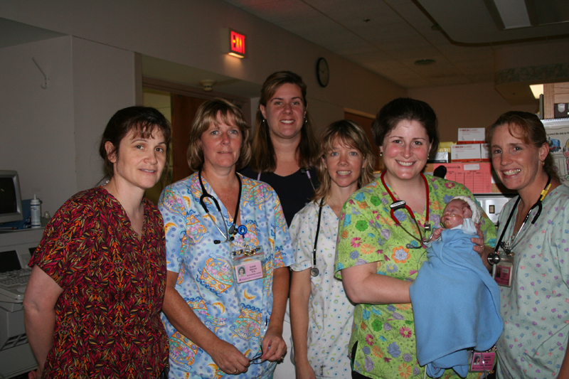 Colyn-n-nurses-81207-16.jpg